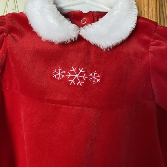12 mos red velvet w/ faux fur HOLIDAY Christmas DRESS - Picture 2 of 4